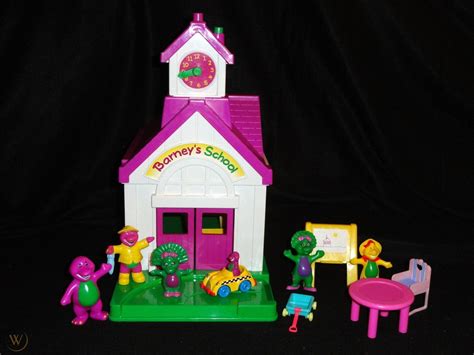 BARNEY 'S SCHOOL HOUSE PLAYSET WITH FIGURES & MORE | #1815462647