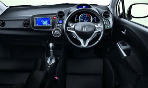 Honda Insight Hybrid revised | CarSession