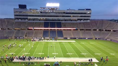 Connecticut - Rentschler Field - YouTube