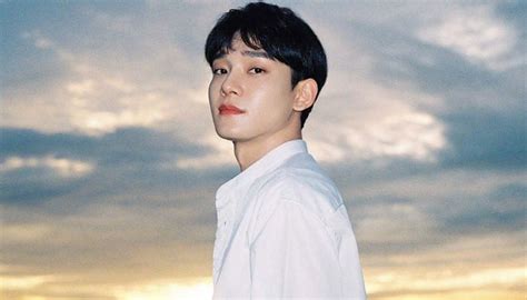 K-pop group EXO's Chen welcomes baby girl