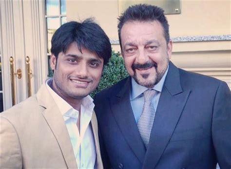 Sanjay Dutt back to comedy with new film Blockbuster Hindi Movie, Music ...