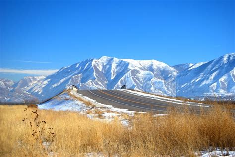 Near Spanish Fork Utah [2048x1372]