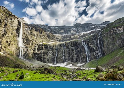 Waterfall at Cirque De Gavarnie Stock Image - Image of space, valley: 155508829