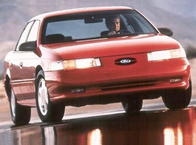 1992 Ford Taurus Specs & Feature Comparisons | Kelley Blue Book