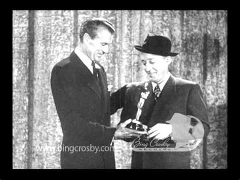 Bing Crosby Receives Oscar - 1945 - YouTube