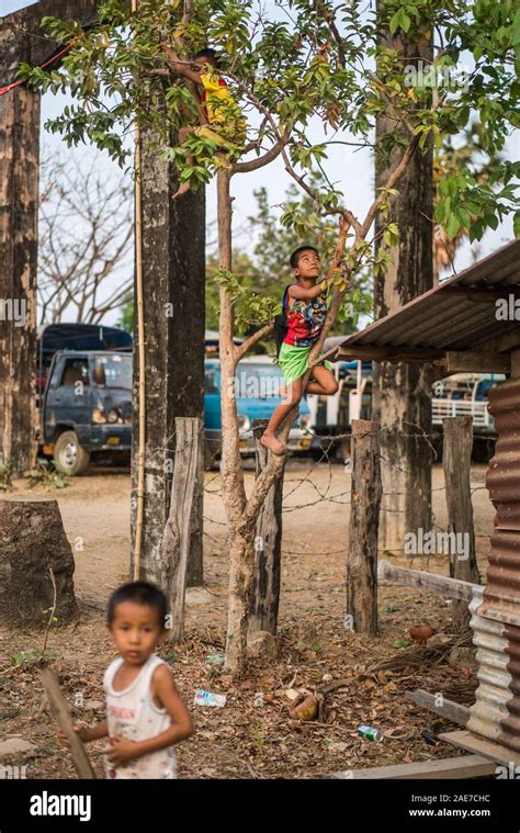 Local children in the street of the Don Khon island, 4000 islands, Laos ...