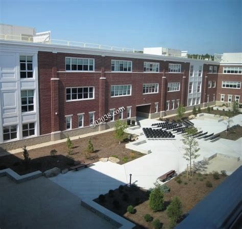 Video tour of new Franklin High School | 02038 Real Estate