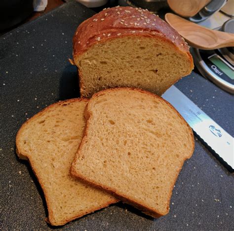Honey and multigrain sandwich bread! : r/Breadit