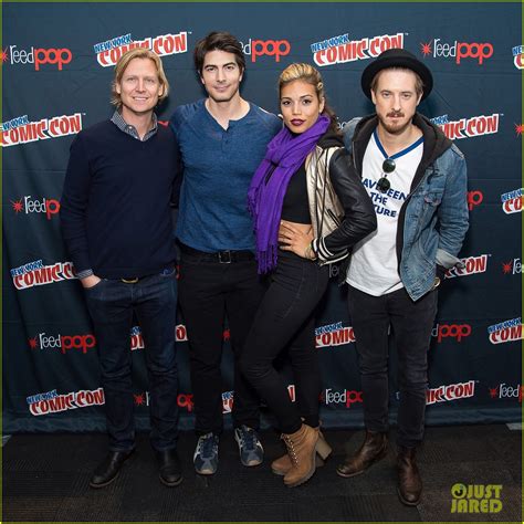 Brandon Routh & Arthur Darvill Bring 'DC's Legends of Tomorrow' to New York Comic Con 2015 ...