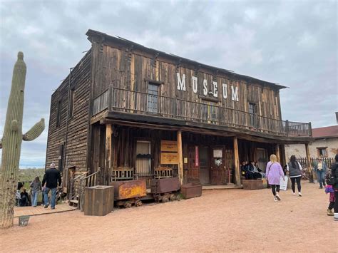 Discover Goldfield Ghost Town: Old West Adventure