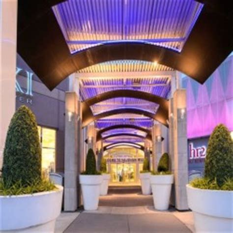 Vaughan Mills, ON - outlet stores directory, hours, address | Canada ...