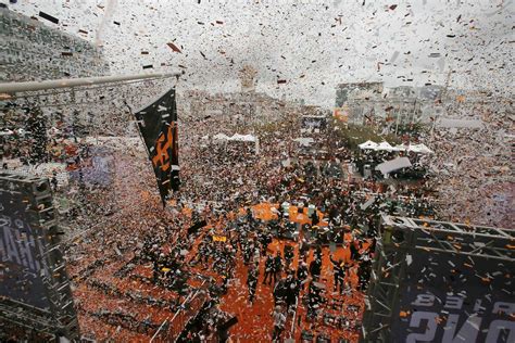 Photos: San Francisco Giants World Series Parade 2014