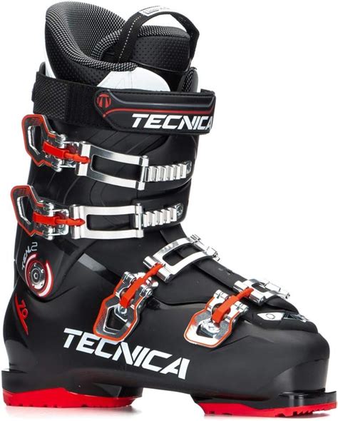 8 Best Ski Boots For Wide Feet: Men & Women | New To Ski