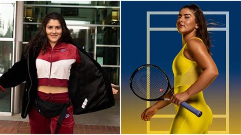 Bianca Andreescu Isn't Playing The Australian Open But Her Outfit Is Still Dividing Fans - Narcity