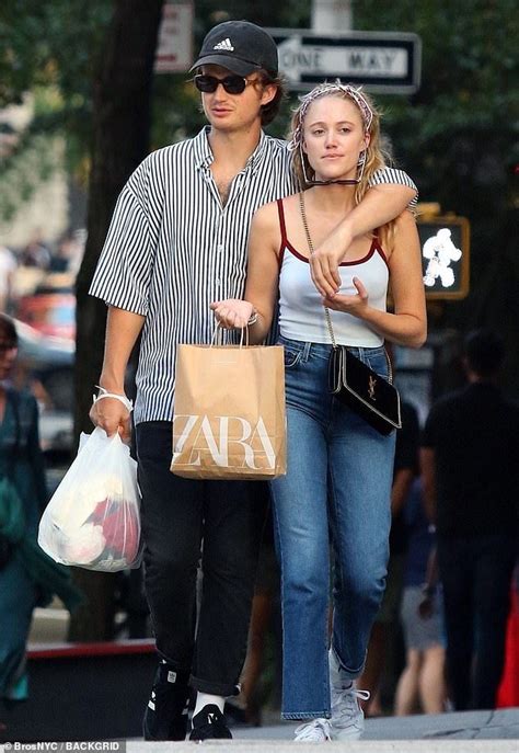 Joe Keery and Maika Monroe show some affection while shopping in NYC ...