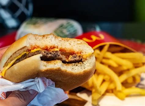 McDonald’s 2 Cheeseburger Meal | Know More About It - TheFoodXP