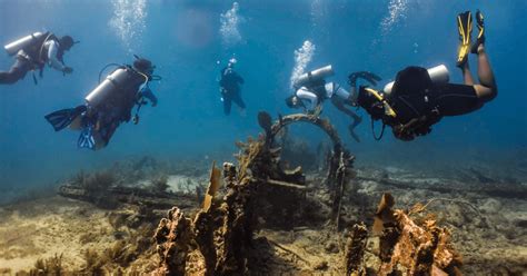 Diving with a Purpose | Outer Banks Coastal Life