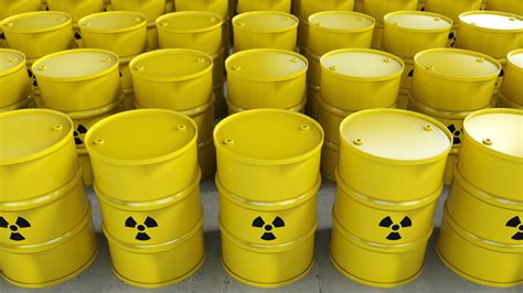 5 Hazardous Waste Examples in Business | Axil-IS