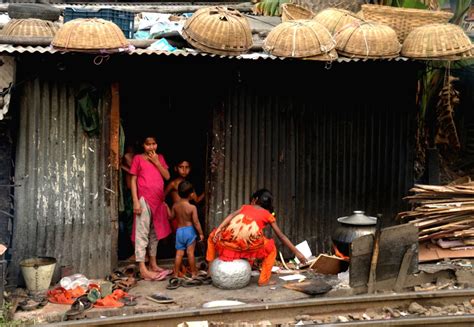 BANGLADESH-DHAKA-SLUM-CHILDREN