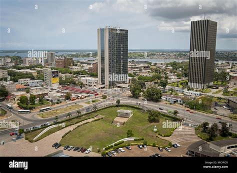 Abidjan port hi-res stock photography and images - Alamy