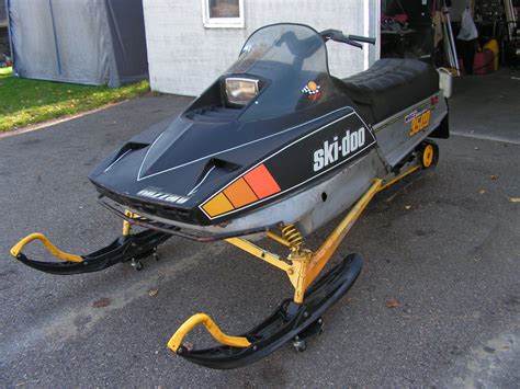 Home built 1979 Ski-doo Blizzard 9500 Plus IFS | Vintage sled, Snowmobile, Vintage ski