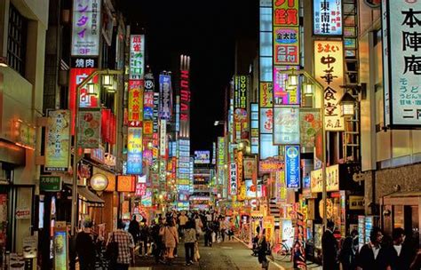 Shinjuku Night Tour (3 hours) - Tokiotours