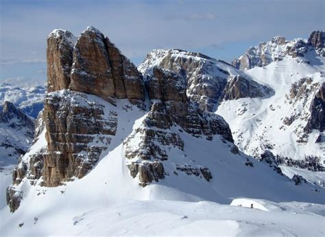 Dolomites Circuit Ski Tour - mountaintracks.co.uk