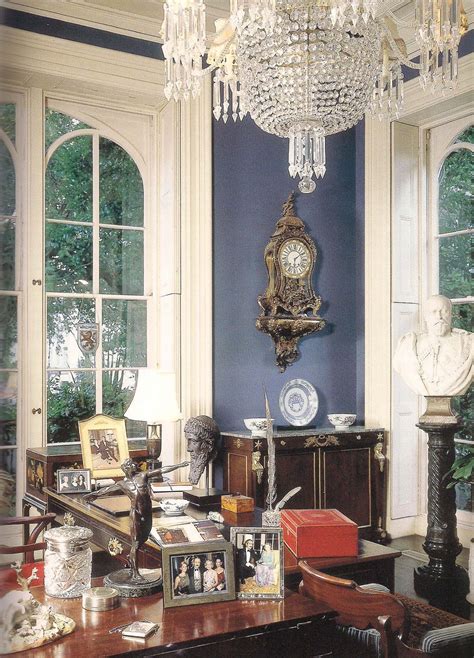 The Devoted Classicist: The Furnishings: Mercer House