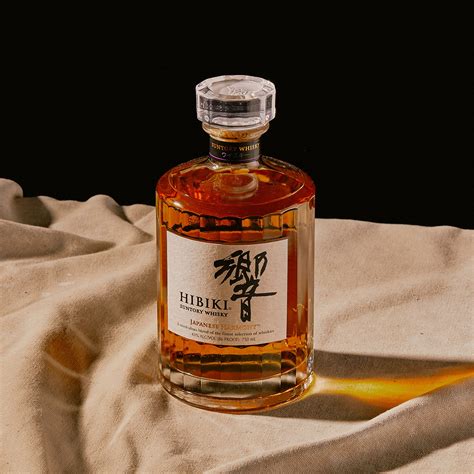 The Complete Buying Guide to Suntory Japanese Whisky: Important Brands ...