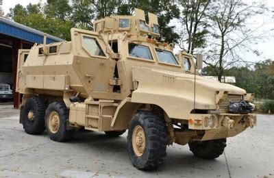 US Military Equipping Local Police With War-Zone Armored Vehicles - Off ...