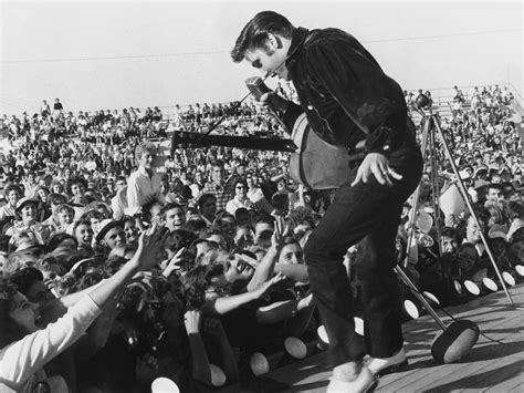 Elvis Presley y el día que puso a llorar al mundo entero - Revista Ladosis