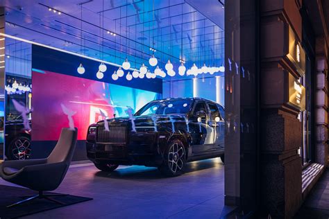 Video: Take a tour of the newest Rolls-Royce dealership in London