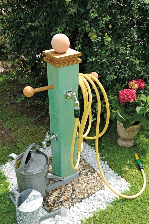 Wasserzapfstelle für den Garten | selbst.de | Wasserzapfsäule garten, Wasserhahn garten ...