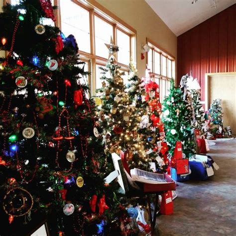 Christmas tree decorating contest ‹ Legacy of the Plains Museum