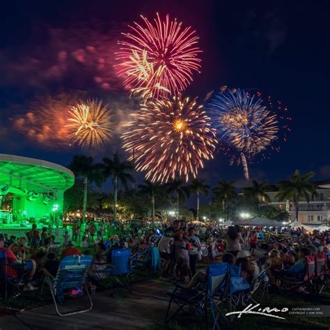 4th of July Fireworks Downtown Abacoa Amphitheater Jupiter Florida