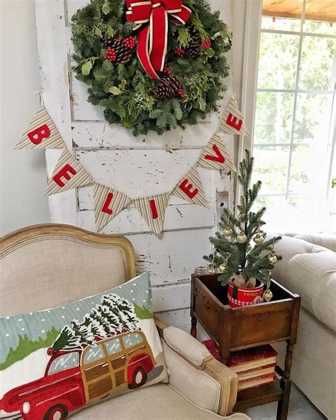 25 Essential Christmas Decorations You Must Own