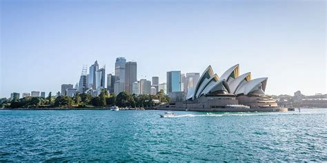 Australia lifts travel restrictions for UK travellers: What are the latest entry requirements ...