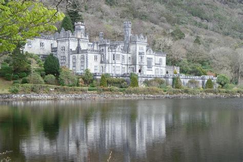 The 10 Best Kylemore Abbey and Victorian Walled Garden Tours & Tickets ...