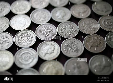 Pictured British Pound Coins Stock Photo - Alamy