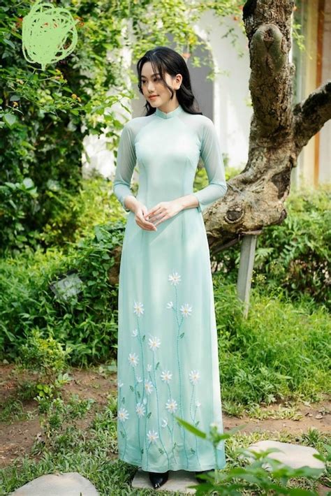 Asian Vietnam Traditional Cheongsam Vietnamese Classical Light Green Ao Dai Qipao Dress For ...