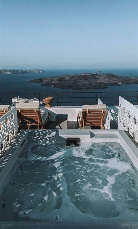 34 Best hotels in Fira Santorini that Your Partner Will Love In 2024