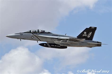 Boeing FA-18F Super Hornet USN 166621 AG-201 VFA-103 Jolly Rogers NAS ...