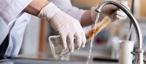 Methods for Cleaning Laboratory Glassware