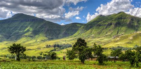 Lesotho krajobraz zdjęcie stock. Obraz złożonej z panoramiczny - 33187470