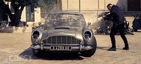 Aston Martin DB5, V8 Vantage and DBS Superleggera star in new James Bond trailer | Cars UK