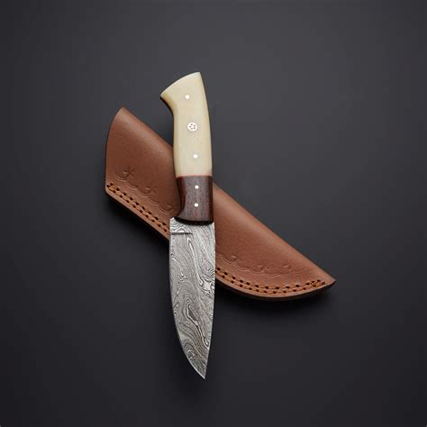 CUSTOM HANDMADE DAMASCUS HUNTING KNIFE Handle Materials: Camel Bone ...