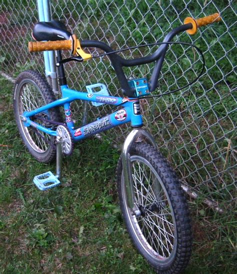 2000 Haro Shredder - BMXmuseum.com