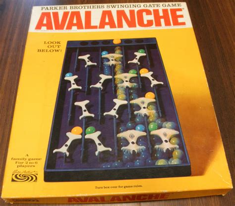 Avalanche Board Game Review | Geeky Hobbies