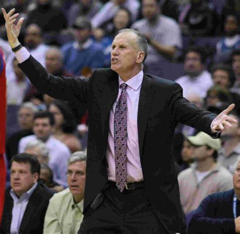 Player Doug Collins Net Worth in 2020; His Career with Annual Salary