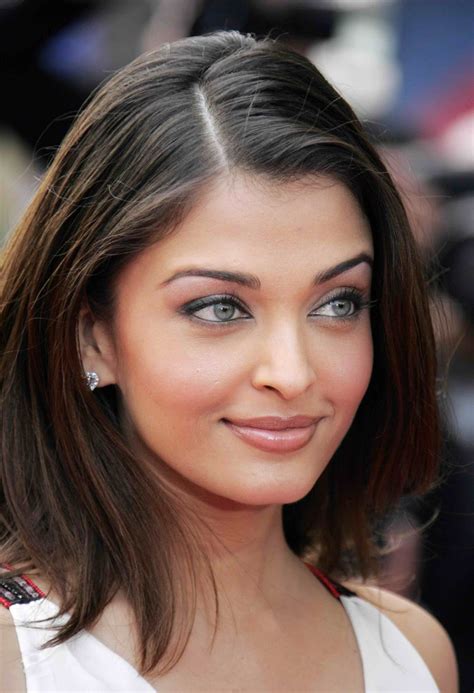 ArticlesHPK : Aishwarya Rai Photos- Highest Paying Keywords Articles